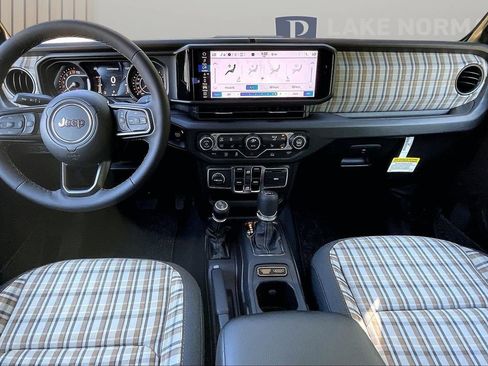 New 2026 Jeep Gladiator Sport image 10