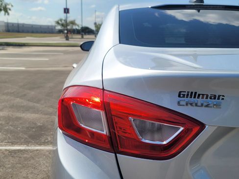 Used 2016 Chevrolet Cruze LS FWD image 20