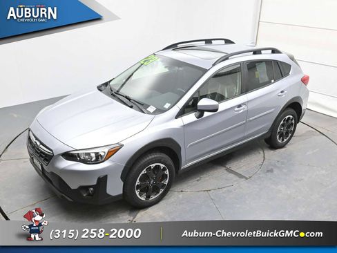Used 2023 Subaru Crosstrek 2.0i Premium image 22