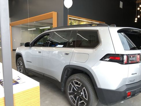 New 2026 Jeep Cherokee Limited image 3