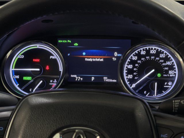 Used 2018 Toyota Camry XLE FWD image 28