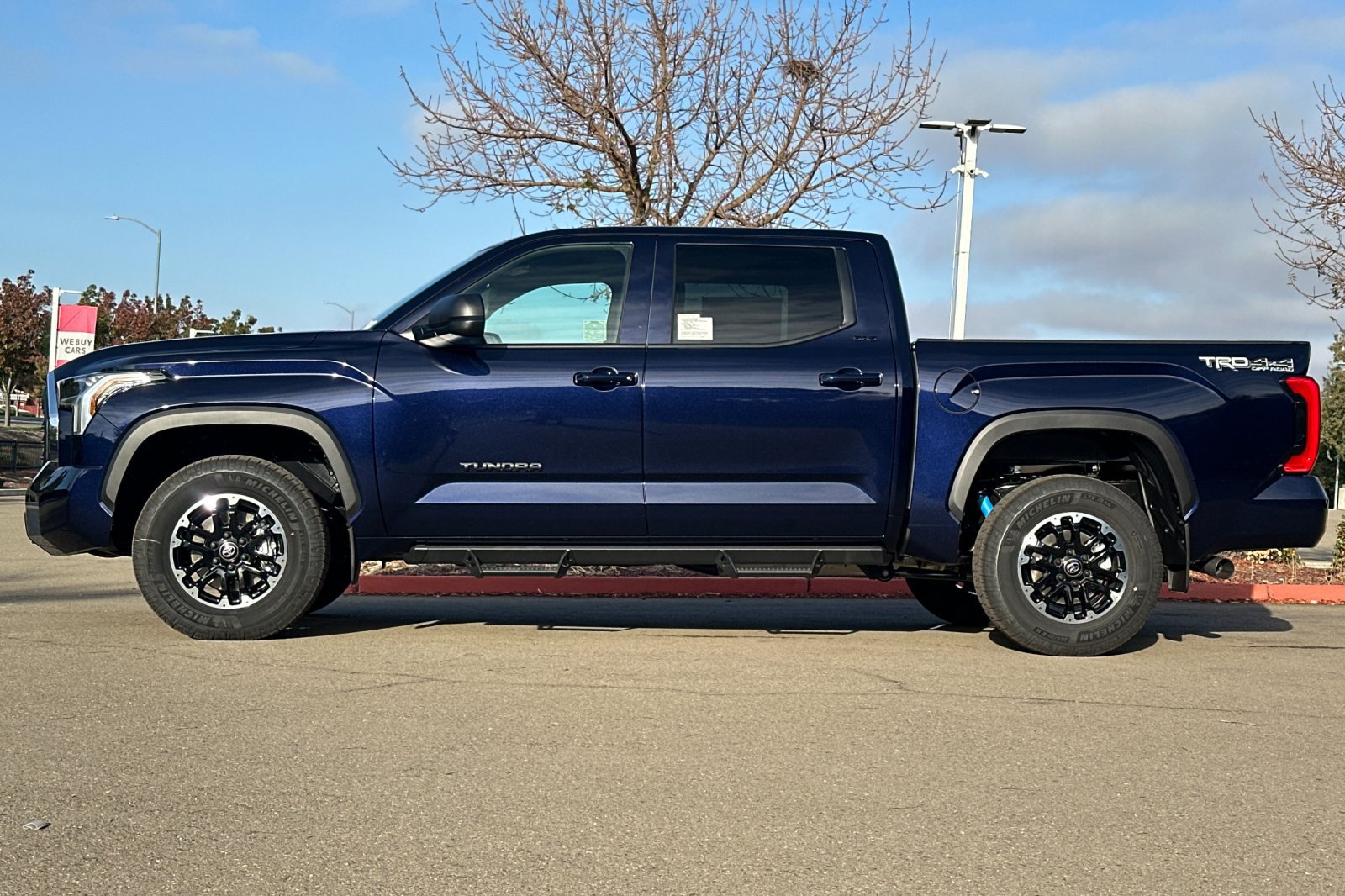 New 2026 Toyota Tundra SR5 w/ TRD Off-Road Package AWD/4WD image 9