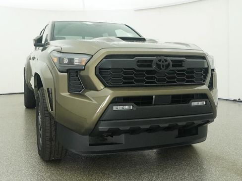 New 2026 Toyota Tacoma TRD Sport AWD/4WD image 30