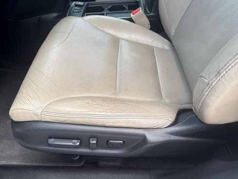 Used 2015 Honda CR-V Touring image 9