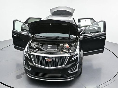 Certified 2025 Cadillac XT5 Premium Luxury AWD/4WD image 43