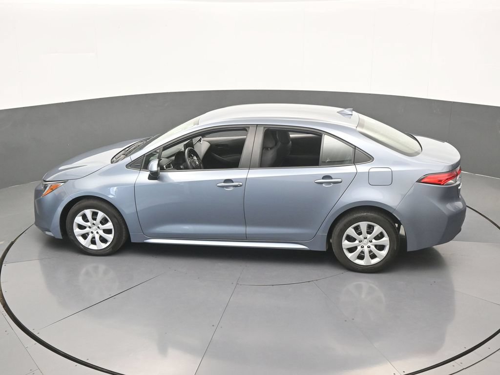 Used 2024 Toyota Corolla LE FWD image 40