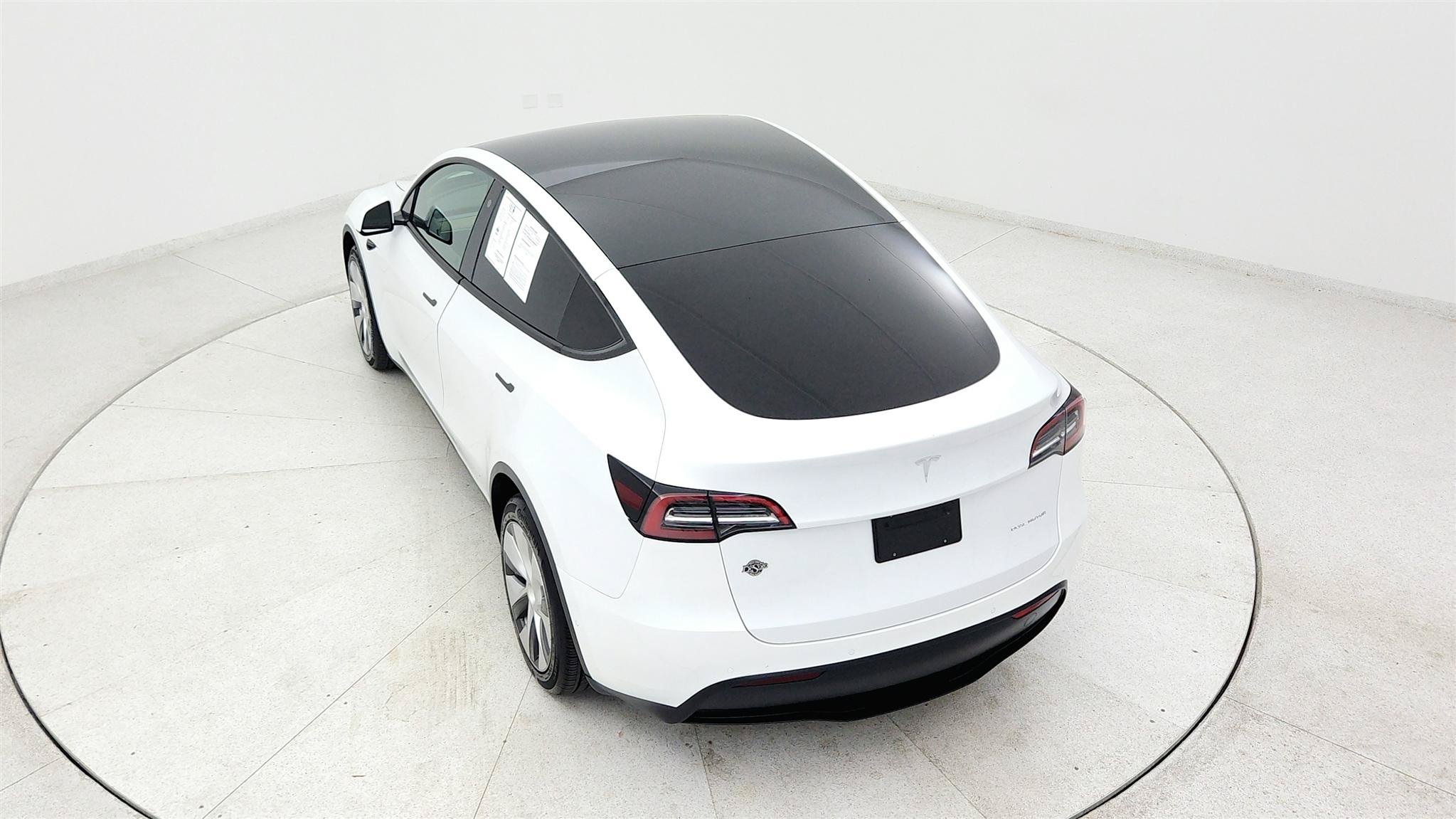 Used 2022 Tesla Model Y Long Range AWD/4WD image 33
