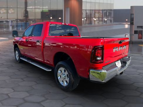 Used 2026 RAM 2500 Big Horn AWD/4WD image 8