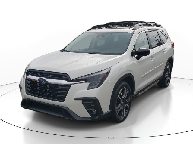 Used 2024 Subaru Ascent Limited w/ Technology Package AWD/4WD image 2