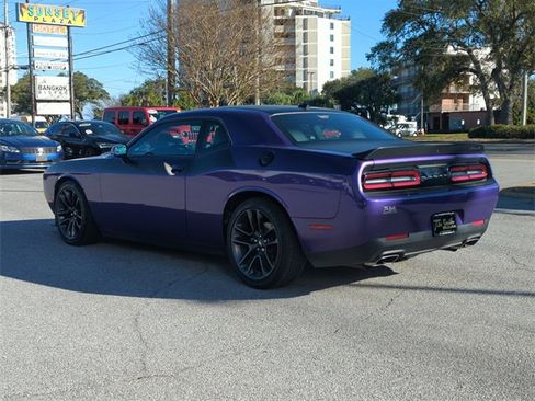 Used 2023 Dodge Challenger R/T w/ T/A Package image 6