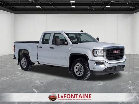 Used 2017 GMC Sierra 1500 4x4 Double Cab w/ Sierra Convenience Package image 7
