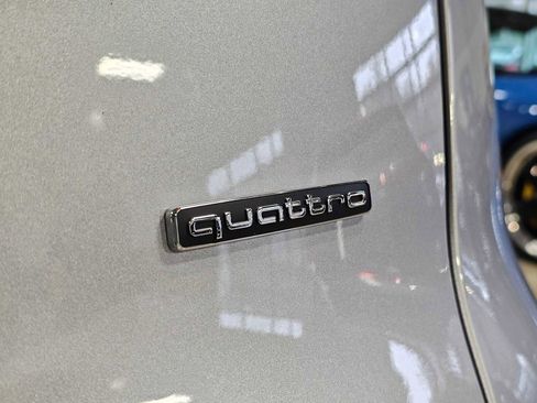 New 2025 Audi Q5 Prestige image 16