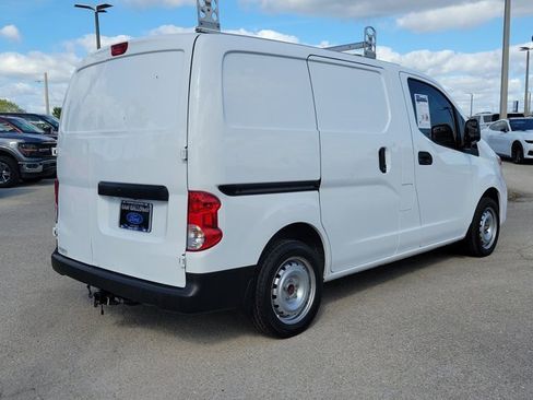 Used 2021 Nissan NV200 S image 6