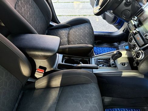 Used 2020 Mitsubishi Outlander Sport SE AWD/4WD image 27