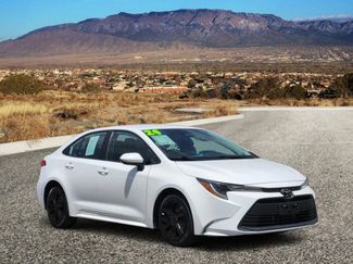 Used 2024 Toyota Corolla LE FWD video 2
