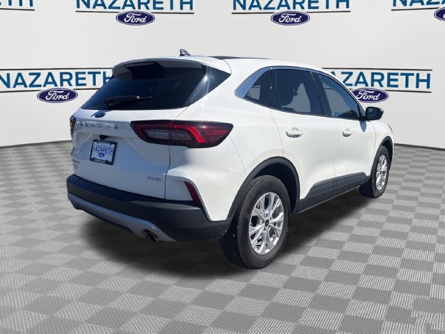 Used 2023 Ford Escape Active AWD/4WD image 7