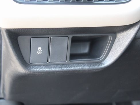 New 2026 Honda HR-V LX image 19