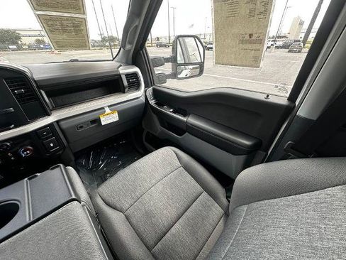 Certified 2026 Ford F250 XL w/ STX Appearance Package AWD/4WD image 15