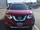 Used 2017 Nissan Rogue SV image 2