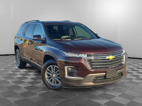 Used 2023 Chevrolet Traverse LT AWD/4WD image 5