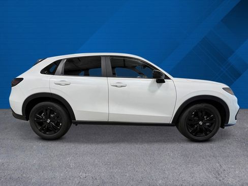 New 2026 Honda HR-V Sport image 2
