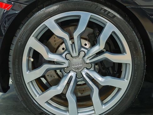 Used 2011 Audi R8 V10 image 50