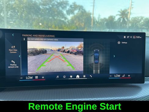 Used 2025 BMW 330i xDrive Sedan AWD/4WD image 17