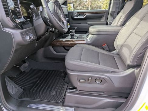 New 2026 GMC Sierra 1500 Elevation w/ X31 Off-Road Package AWD/4WD image 12
