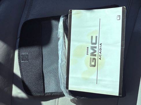 Used 2008 GMC Acadia SLT w/ Luxury Package image 25