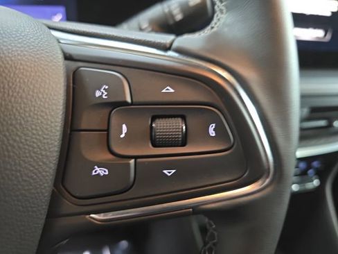 Used 2024 Buick Encore GX Avenir w/ Avenir Technology Package image 18