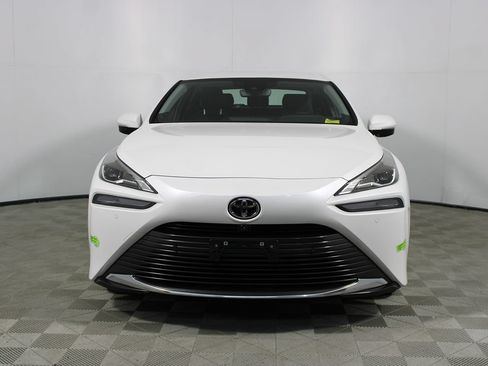 Used 2023 Toyota Mirai w/ Advanced Technology Package RWD image 2