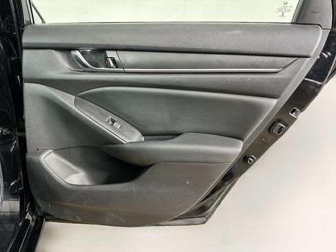 Used 2021 Honda Accord LX image 28