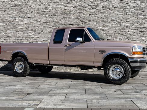 Used 1997 Ford F250 4x4 SuperCab Heavy Duty image 9