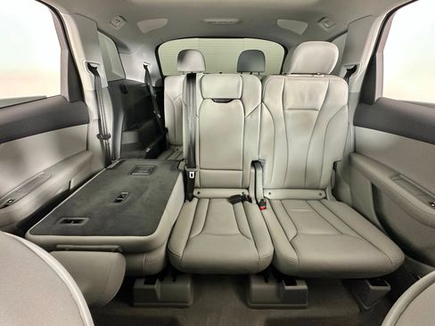 Used 2023 Audi Q7 3.0T Premium Plus image 4