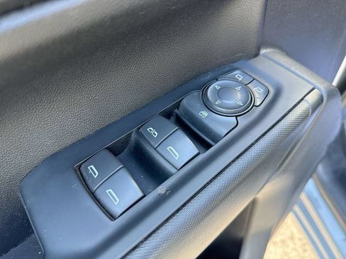 Used 2023 Chevrolet Silverado 1500 Custom AWD/4WD image 13