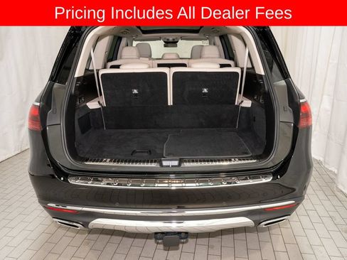 Used 2025 Mercedes-Benz GLS 450 4MATIC image 5