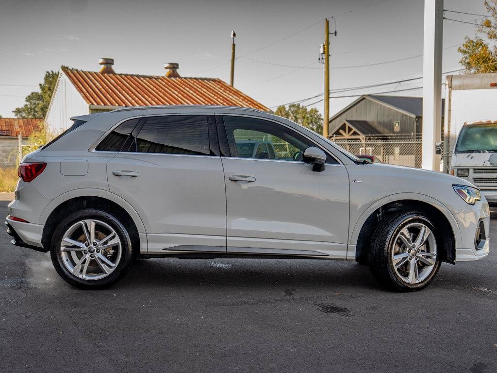 Used 2019 Audi Q3 2.0T Premium Plus AWD/4WD image 2