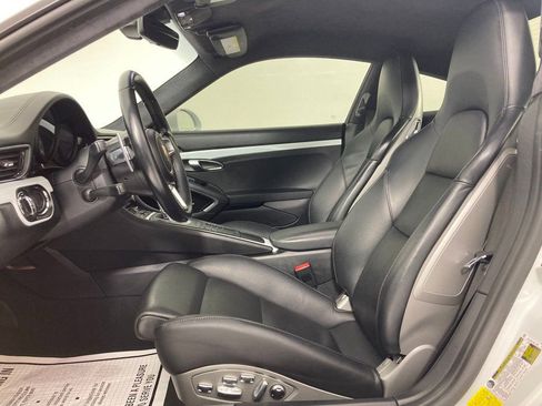 Used 2018 Porsche 911 Carrera S RWD image 7