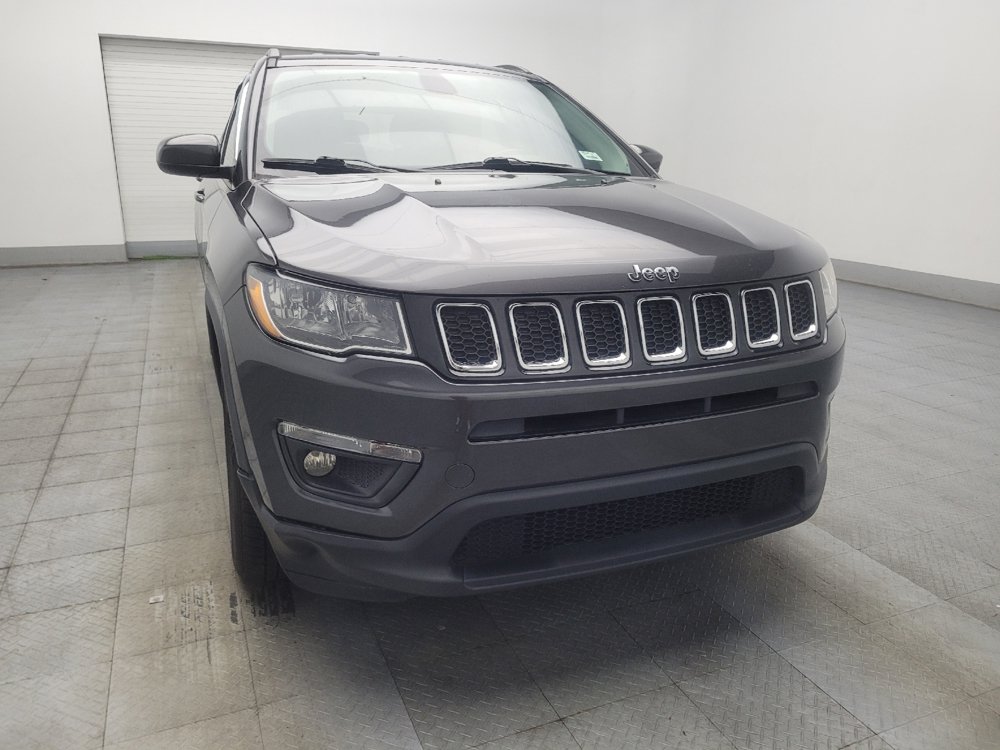 Used 2020 Jeep Compass Latitude w/ Cold Weather Group AWD/4WD image 14