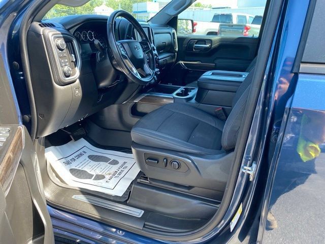 Used 2020 Chevrolet Silverado 1500 RST AWD/4WD image 11