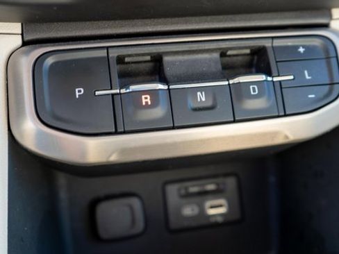 Used 2022 GMC Acadia Denali w/ Trailering Package image 35