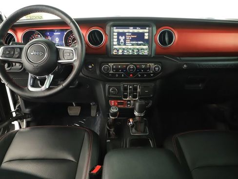 Used 2021 Jeep Wrangler Unlimited Rubicon AWD/4WD image 18