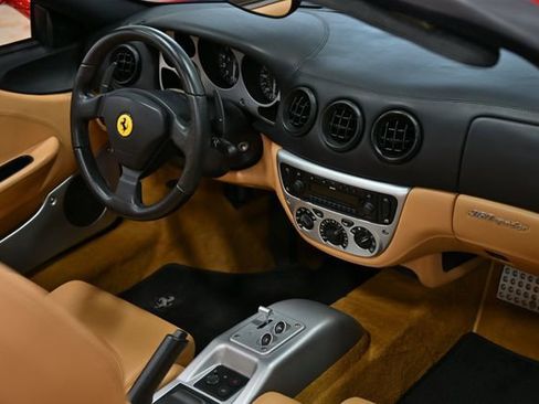 Used 2004 Ferrari 360 Spider image 19