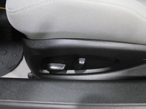 Used 2020 Chevrolet Camaro LT w/ RS Package image 4