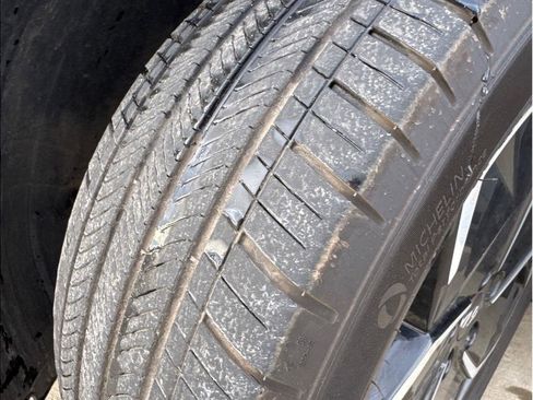 Used 2024 Hyundai Ioniq 5 SEL image 28