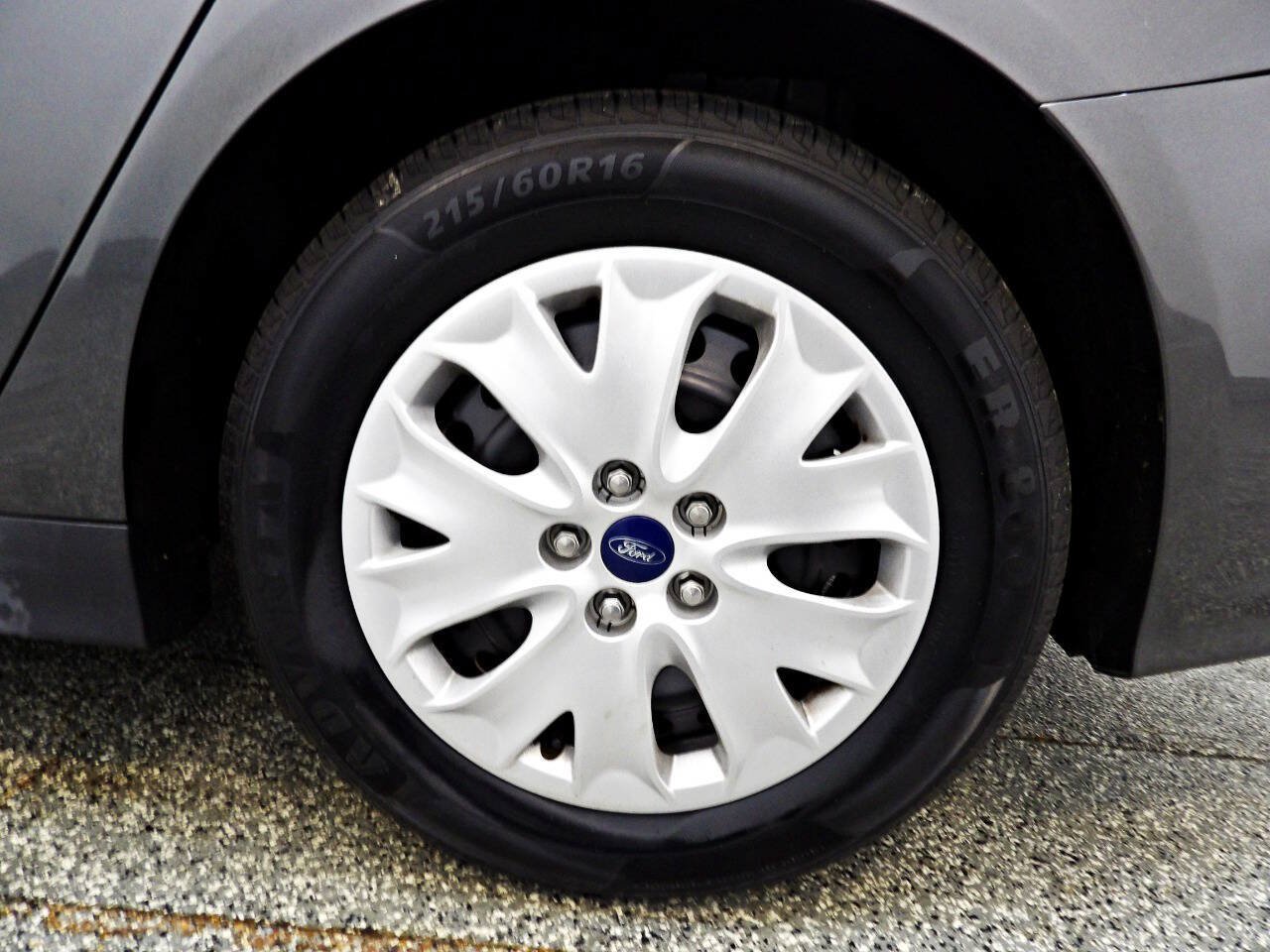 Used 2020 Ford Fusion S FWD image 19