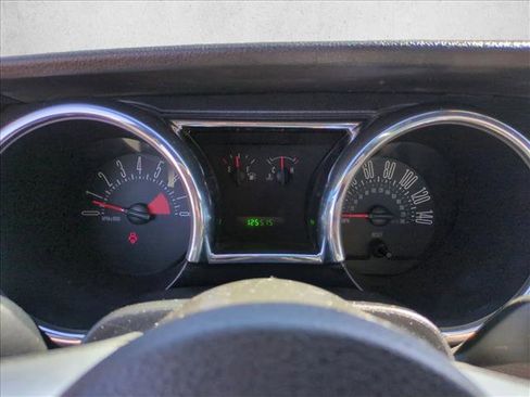 Used 2006 Ford Mustang GT image 12