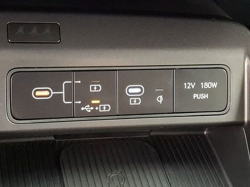 New 2026 Hyundai Kona SEL Premium FWD image 19