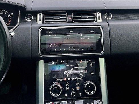 Used 2018 Land Rover Range Rover image 6