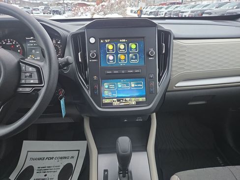 Used 2025 Subaru Forester image 22